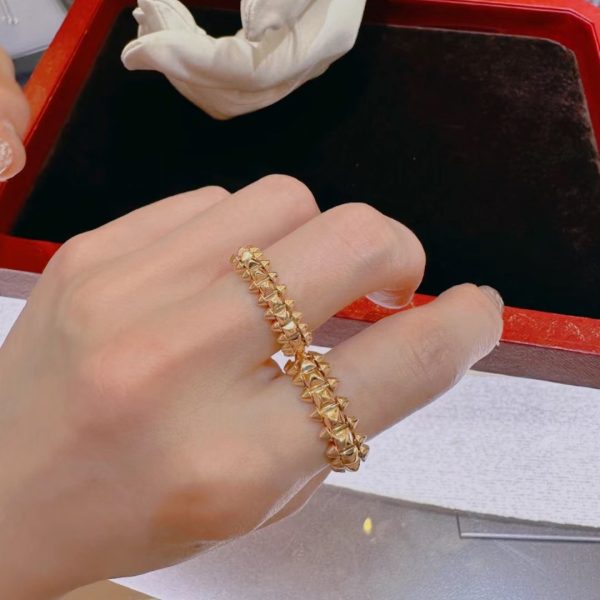 Cartier Clash ring small vs midium