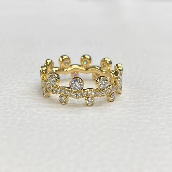 18K Yellow Gold Hermès Set with Round Diamonds H124616B 00052