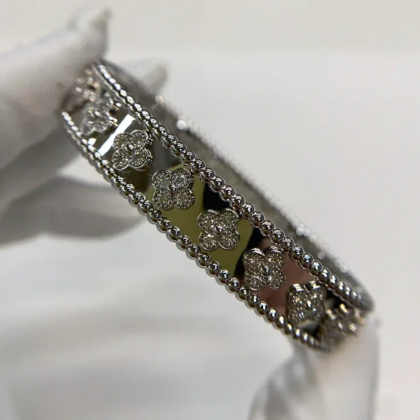 18K White Gold Van Cleef Arpels Perlée Clovers Diamond Bracelet Medium Model VCARN5B100