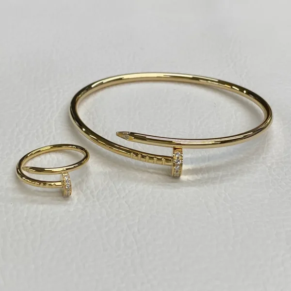 18K Yellow Gold Cartier Just un Clou Bracelet Tip Diamonds Small Model B6066117