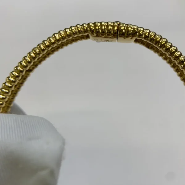 18K Yellow Gold Van Cleef Arpels Perlée diamonds bracelet 1 row VCARP27B00