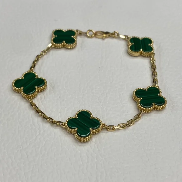18K Yellow Gold Van Cleef Arpels Vintage Alhambra Malachite Bracelet 5 Motifs VCARL80900