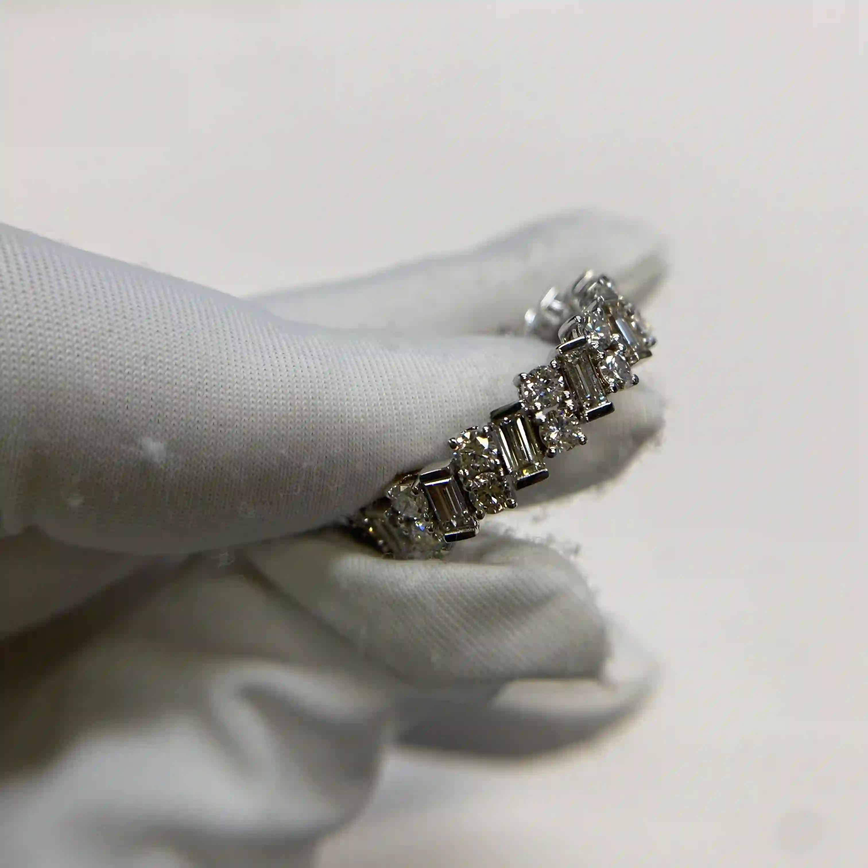 18K White Gold Cartier Luxury Baguette Round Diamond Eternity Ring (4) 18K White Gold Cartier Luxury Baguette Round Diamond Eternity Ring (1)