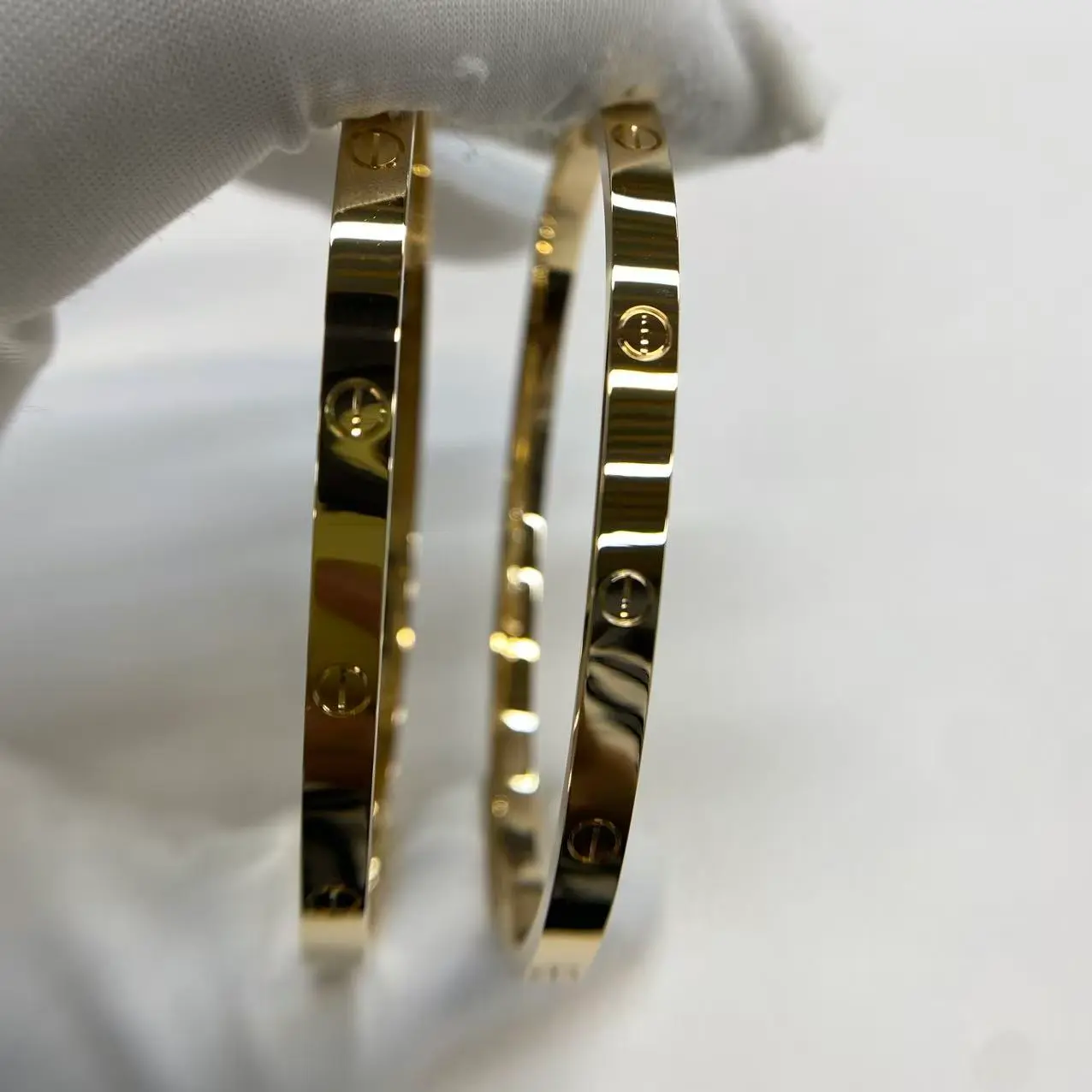 18K Yellow Gold Cartier LOVE Bracelet (8) 18K Yellow Gold Cartier LOVE Bracelet (7)