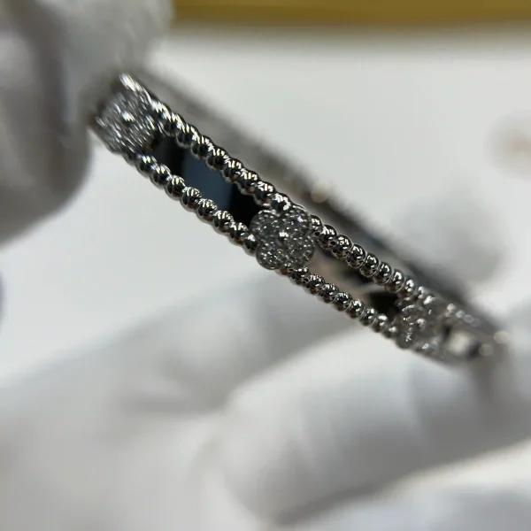 18K White Gold Van Cleef Arpels Perlée Sweet Clovers Bracelet Medium Model VCARP6XA00