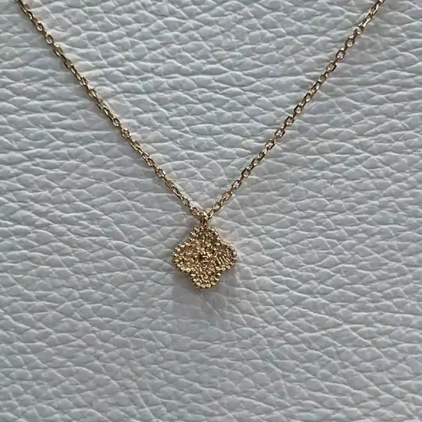 18K Rose Gold Van Cleef Arpels Sweet Alhambra Pendant VCARO8DF00