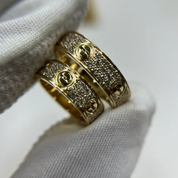 18K Yellow Gold Cartier Love Rng Classic Model Paved Ref. B4238900